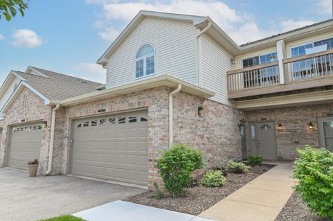 Photo of 9209 S 54th St, Franklin, WI 53132 (MLS # 1925513)