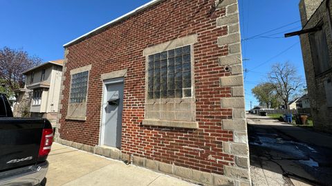 Photo of 1608 Sixteenth St, Racine, WI 53403 (MLS # 1962742)