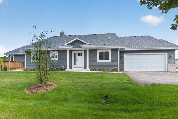 W206N16182 STONEBROOK DR, JACKSON, WI 53037 - Image b2c720d9dee71ee905a1e48bdd4f8dd9/3019777964