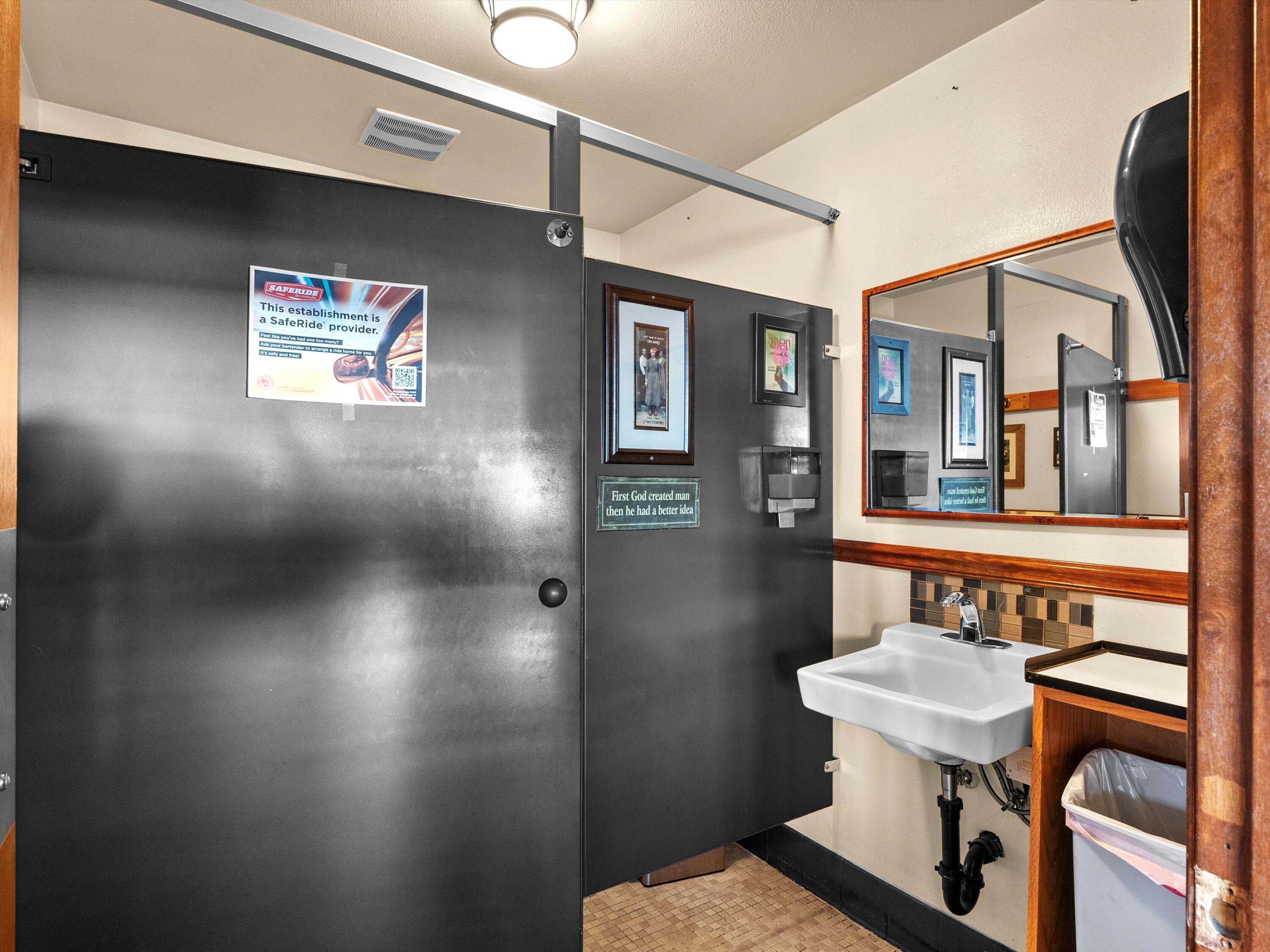 Two Rivers, Wisconsin 54241, United States, ,Commercial,Active,22793