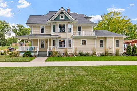 Photo of 40 W Van Altena Ave, Cedar Grove, WI 53013 (MLS # 1979033)