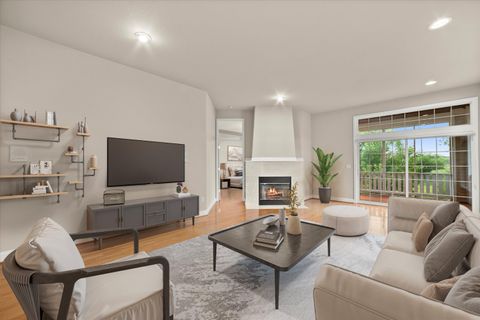 Photo of N59W17728 Meadow Ct, Menomonee Falls, WI 53051 (MLS # 1946592)