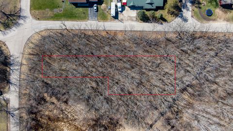 Photo of Lots 1 & 2 73rd St, Salem Lakes, WI 53168 (MLS # 1955088)