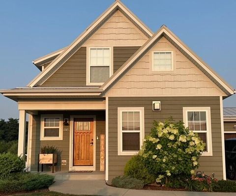 Photo of 1845 Farm View Dr, Port Washington, WI 53024 (MLS # 1928007)