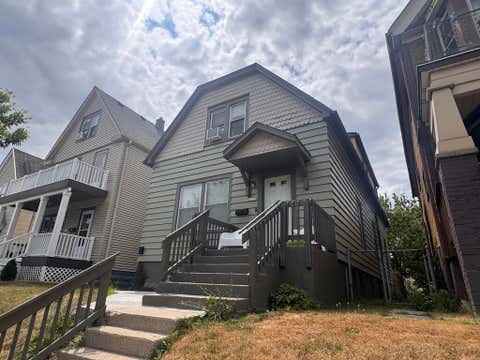 Photo of 2629 N Fratney St, Milwaukee, WI 53212 (MLS # 1973279)