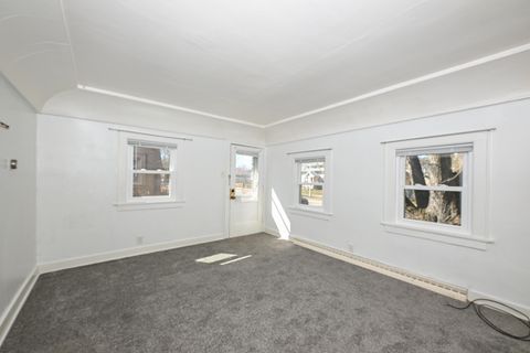 Photo of 1225 W Keefe Ave, Milwaukee, WI 53206 (MLS # 1955926)