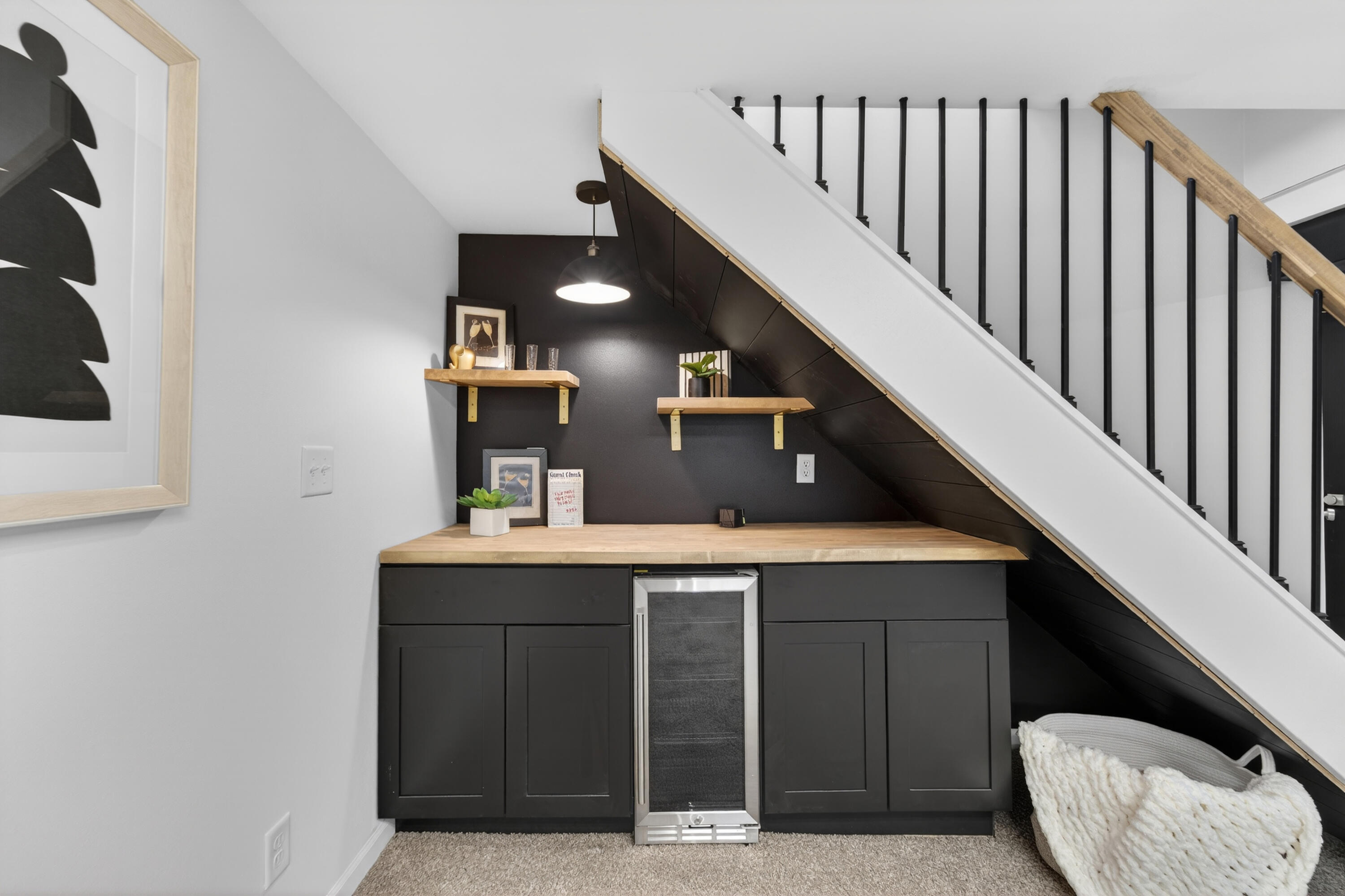 Oak Creek, Wisconsin 53154, United States, 3 Bedrooms Bedrooms, ,2 BathroomsBathrooms,Residential,Pending,253358