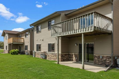 Photo of 1011 S Second St, Delavan, WI 53115 (MLS # 1963747)