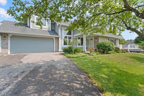 Photo of 14157 W Waters Edge Trl, New Berlin, WI 53151 (MLS # 1976761)