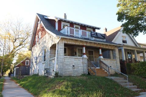 Photo of 3201 N 39th St, Milwaukee, WI 53216 (MLS # 1963884)