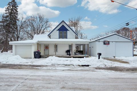 Photo of 203 Sheldon St, Rockdale, WI 53523 (MLS # 1944563)