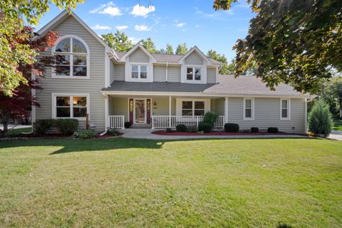 Photo of 3470 S 129th St, New Berlin, WI 53151 (MLS # 1937744)
