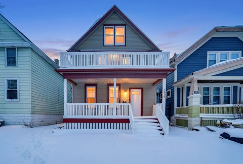 Photo of 2519 S Austin St, Milwaukee, WI 53207 (MLS # 1954158)