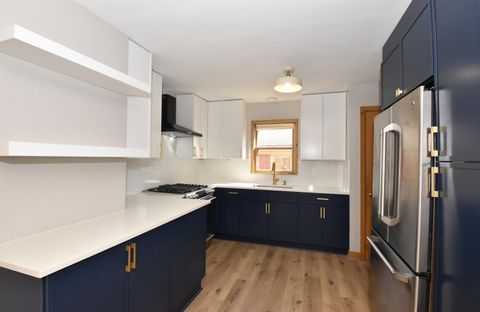 Photo of 10708 W York Pl, Wauwatosa, WI 53222 (MLS # 1935302)