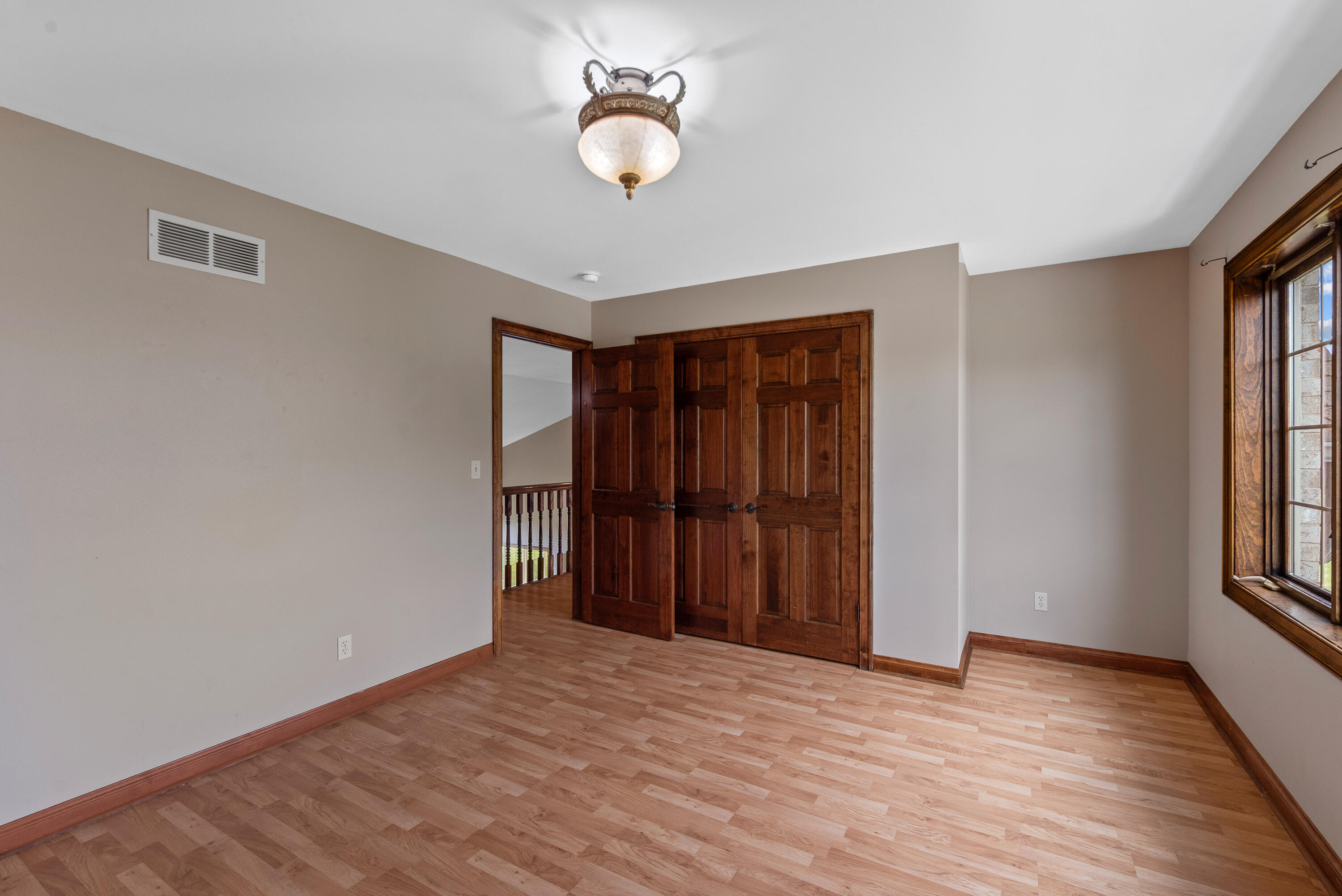 Richfield, Wisconsin 53017, United States, 4 Bedrooms Bedrooms, ,4 BathroomsBathrooms,Residential,Active,175504