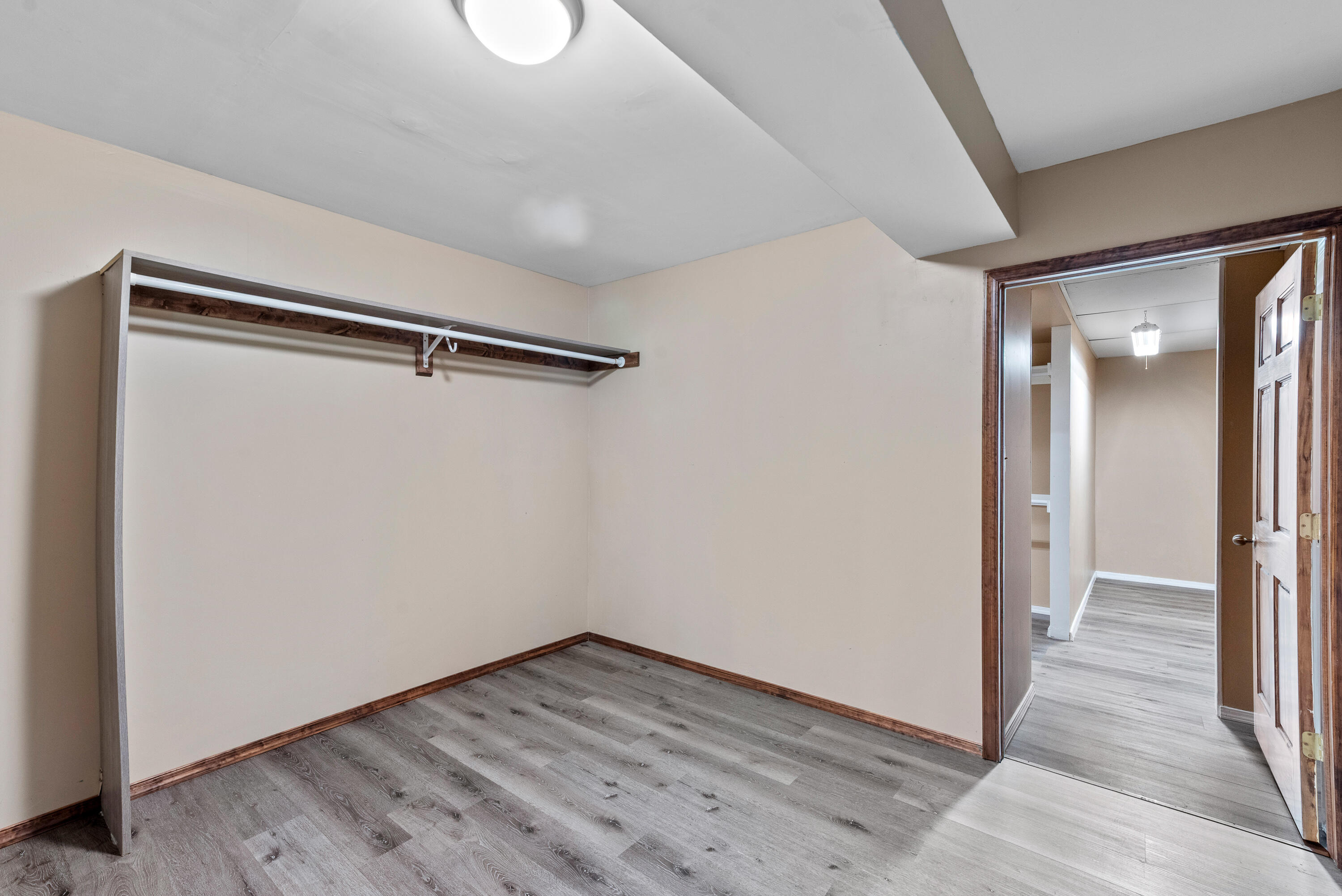 Richfield, Wisconsin 53017, United States, 4 Bedrooms Bedrooms, ,4 BathroomsBathrooms,Residential,Active,175504