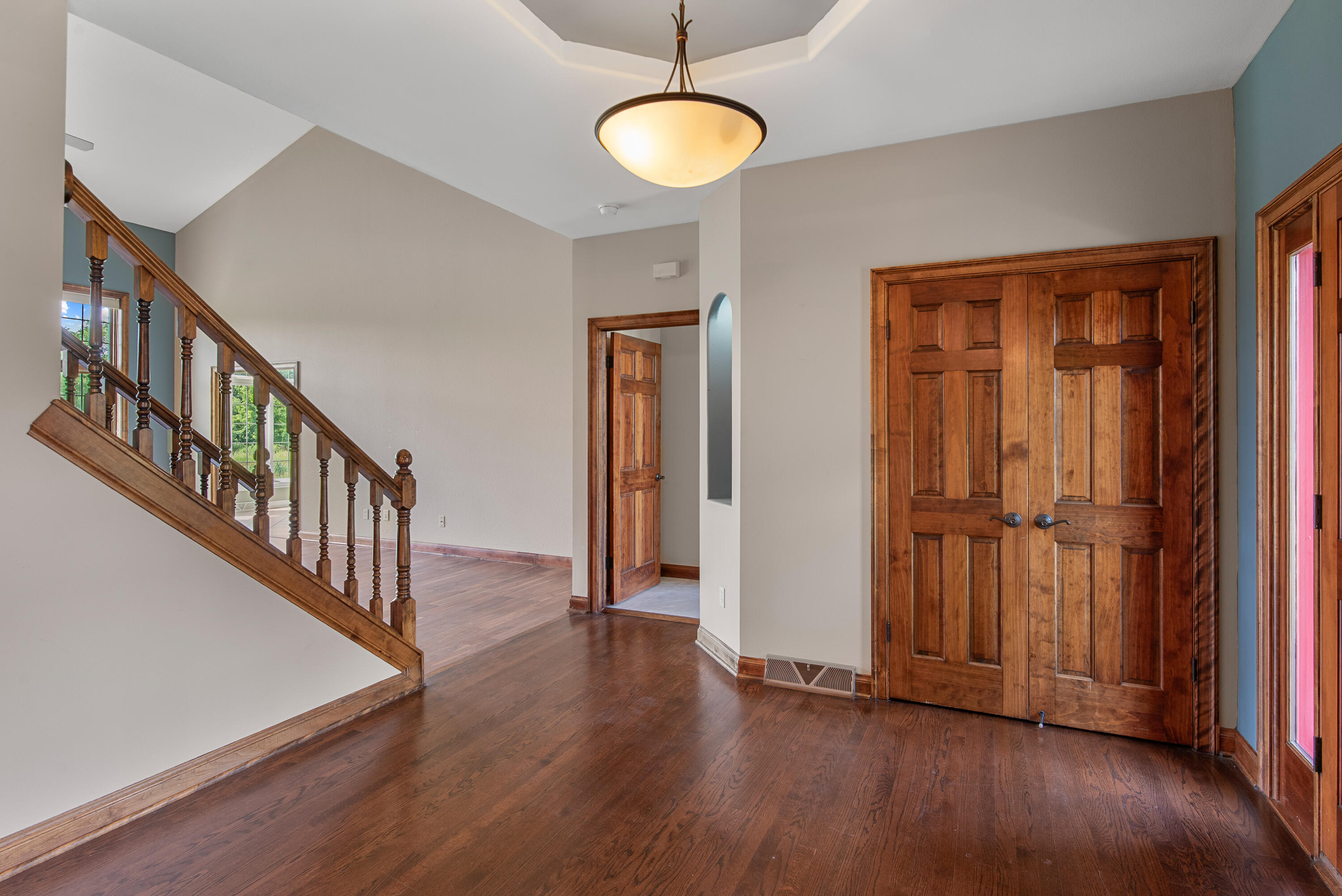 Richfield, Wisconsin 53017, United States, 4 Bedrooms Bedrooms, ,4 BathroomsBathrooms,Residential,Active,175504