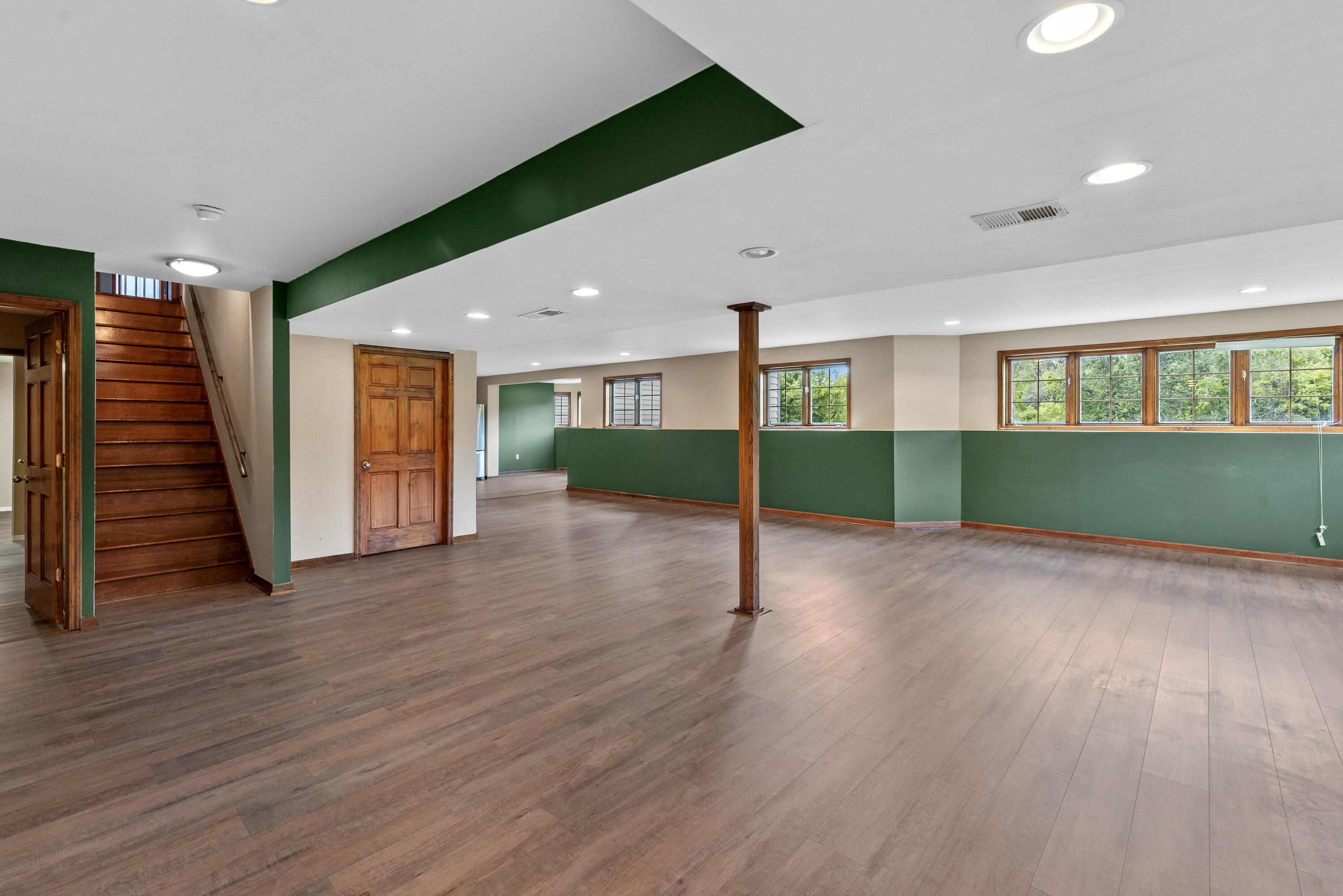 Richfield, Wisconsin 53017, United States, 4 Bedrooms Bedrooms, ,4 BathroomsBathrooms,Residential,Active,175504