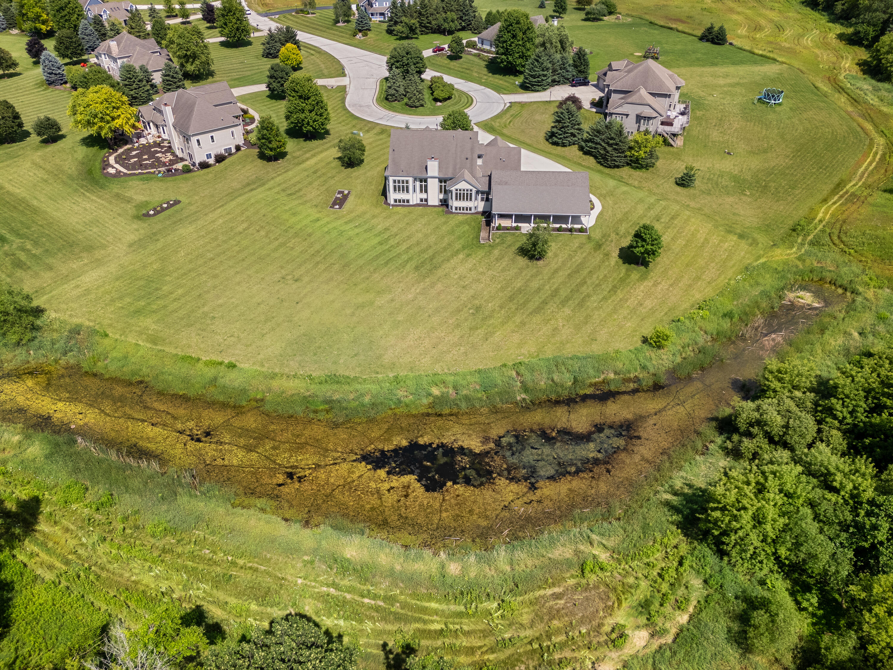 Richfield, Wisconsin 53017, United States, 4 Bedrooms Bedrooms, ,4 BathroomsBathrooms,Residential,Active,175504