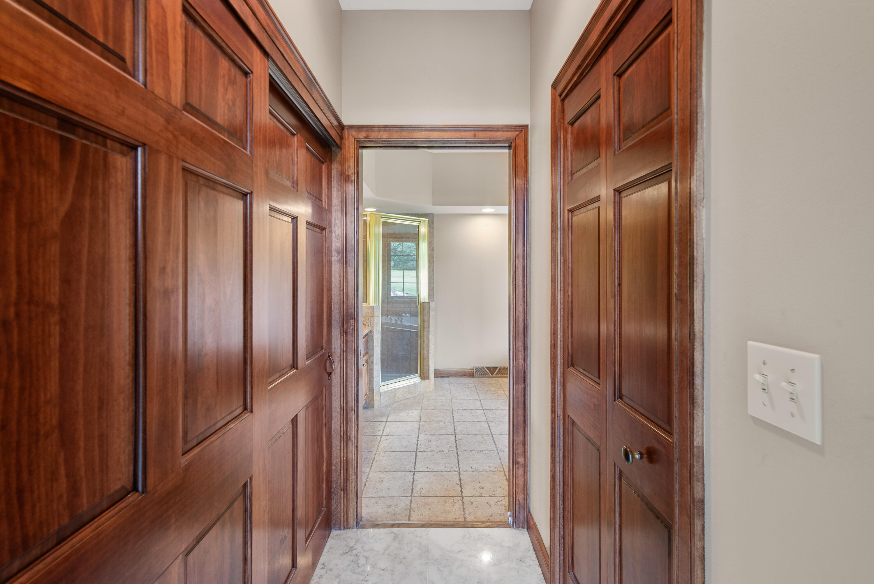 Richfield, Wisconsin 53017, United States, 4 Bedrooms Bedrooms, ,4 BathroomsBathrooms,Residential,Active,175504