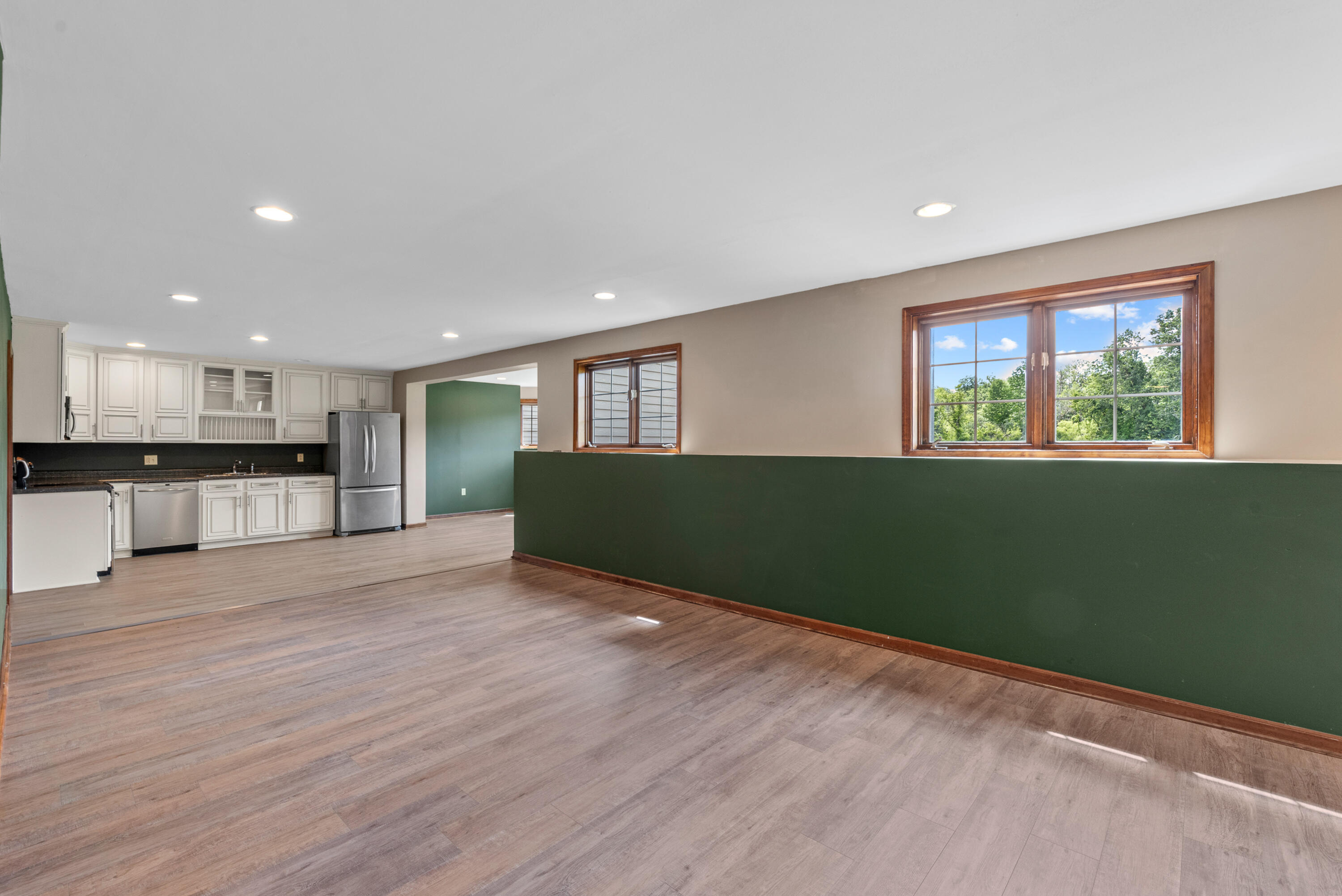 Richfield, Wisconsin 53017, United States, 4 Bedrooms Bedrooms, ,4 BathroomsBathrooms,Residential,Active,175504