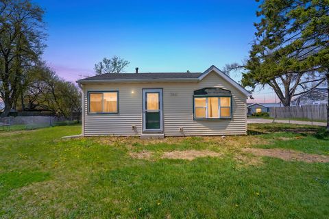 Photo of 2412 Eaton Ln, Mount Pleasant, WI 53404 (MLS # 1959542)