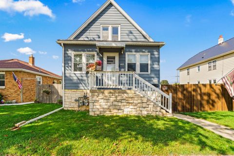 Photo of 3944 E Layton Ave, Cudahy, WI 53110 (MLS # 1946450)