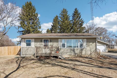 Photo of 5496 Highway 50, Delavan, WI 53115 (MLS # 1952365)