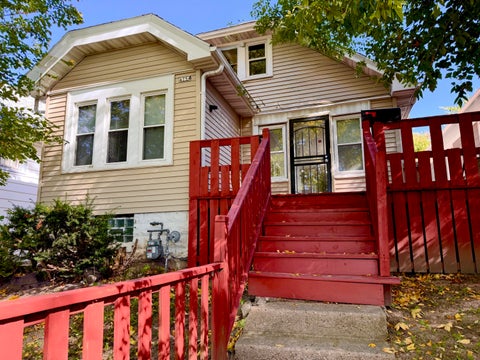 Photo of 4754 N 31st St, Milwaukee, WI 53209 (MLS # 1984080)