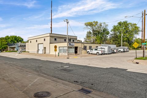 Photo of 2023 13th St S, La Crosse, WI 54601 (MLS # 1961862)