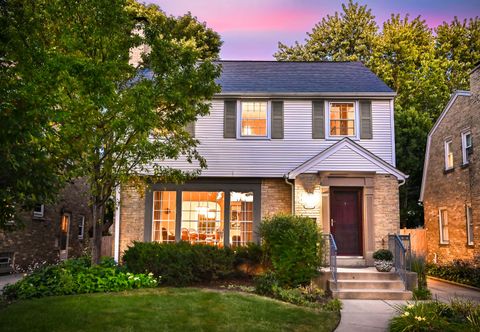 Photo of 2324 N 90th St, Wauwatosa, WI 53226 (MLS # 1935352)