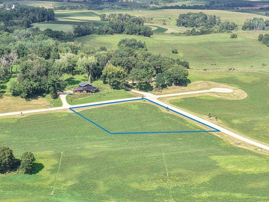 ADDRESS PRIVATE, VIROQUA, WI 54665 - Image b6de822db46e2eb4327d1383fa1d2e72/691160374