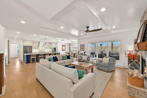 Photo of 6850 W River Birch Dr, Mequon, WI 53092 (MLS # 1949160)