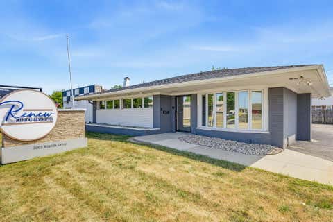 Photo of 3005 Rapids Dr, Racine, WI 53404 (MLS # 1973252)