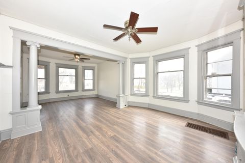 Photo of 3413 W Vine St, Milwaukee, WI 53208 (MLS # 1950249)