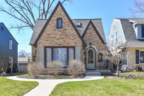 Photo of 4253 S Austin St, Milwaukee, WI 53207 (MLS # 1956690)