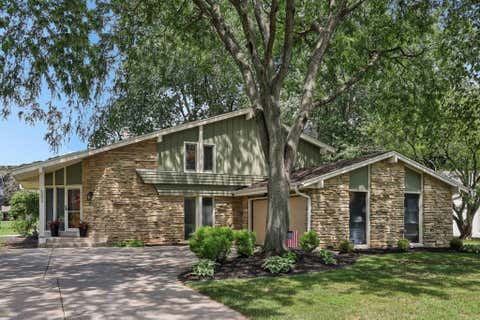 Photo of 5806 Glen Flora Dr, Greendale, WI 53129 (MLS # 1972885)