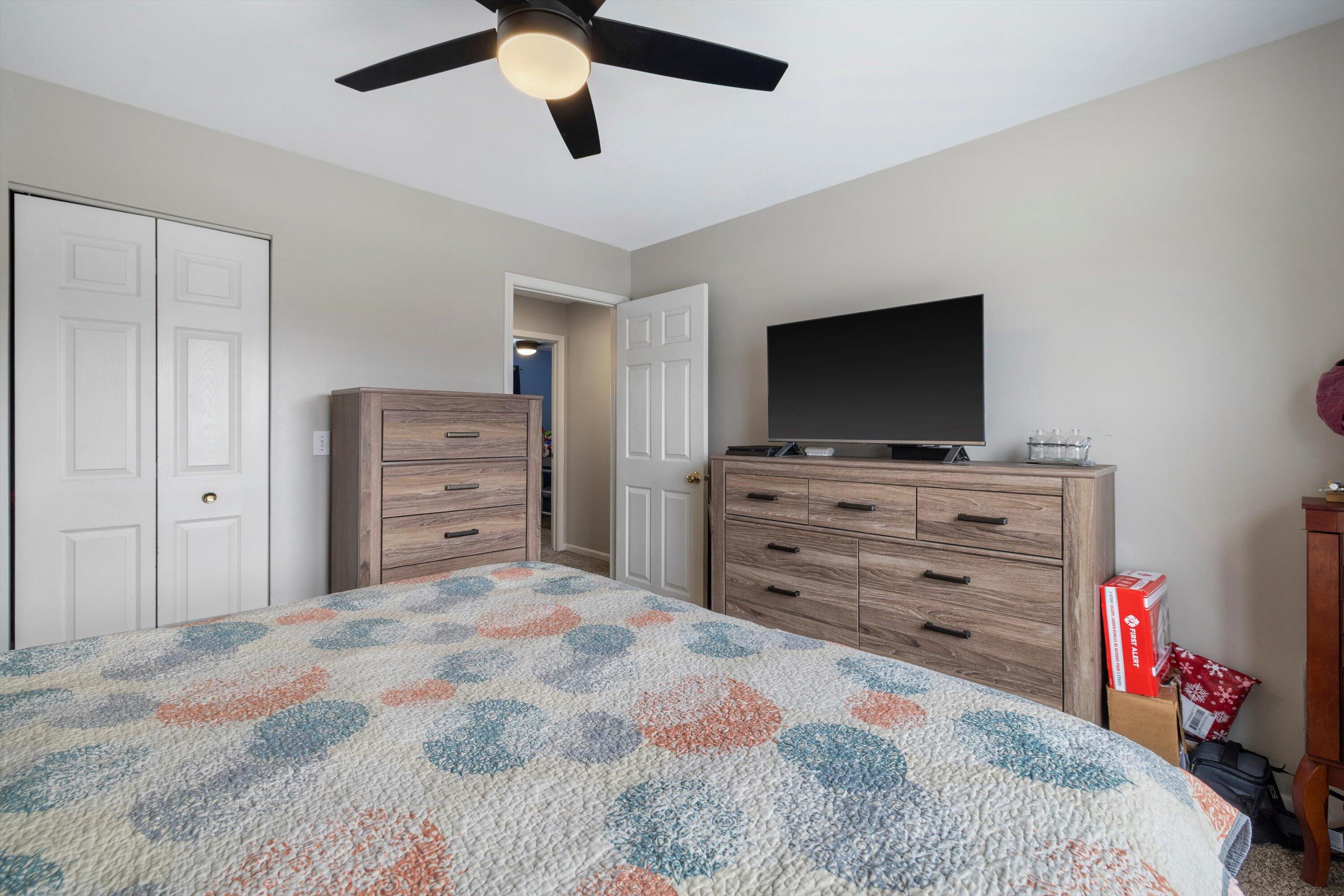 Kenosha, Wisconsin 53142, United States, 3 Bedrooms Bedrooms, ,3 BathroomsBathrooms,Residential,Pending,106799