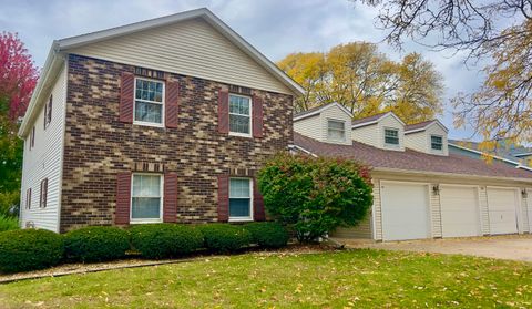 Photo of 4205 80th St, Kenosha, WI 53142 (MLS # 1940386) Photo of 4205 80th St, Kenosha, WI 53142 (MLS # 1940386)