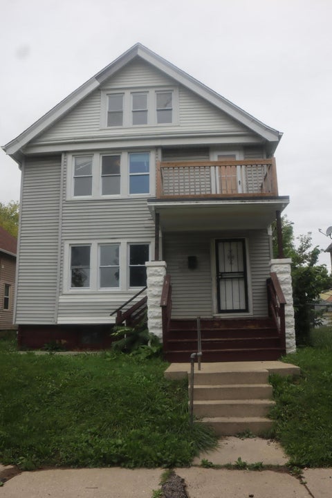 Photo of 3723 N 3rd St, Milwaukee, WI 53212 (MLS # 1982330)