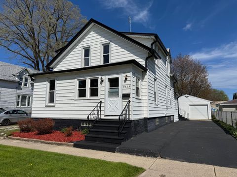 Photo of 4615 10th Ave, Kenosha, WI 53140 (MLS # 1959914)