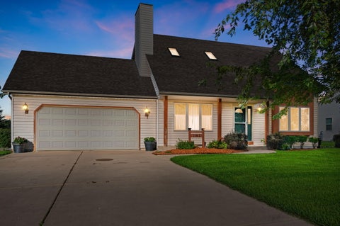 Photo of 1142 Mulberry Ln, Union Grove, WI 53182 (MLS # 1982355)
