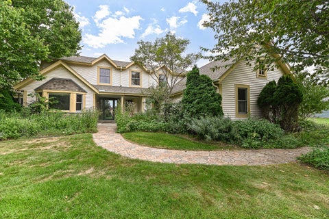 Photo of W309N7460 Northern Dancer Run, Merton, WI 53029 (MLS # 1979240)