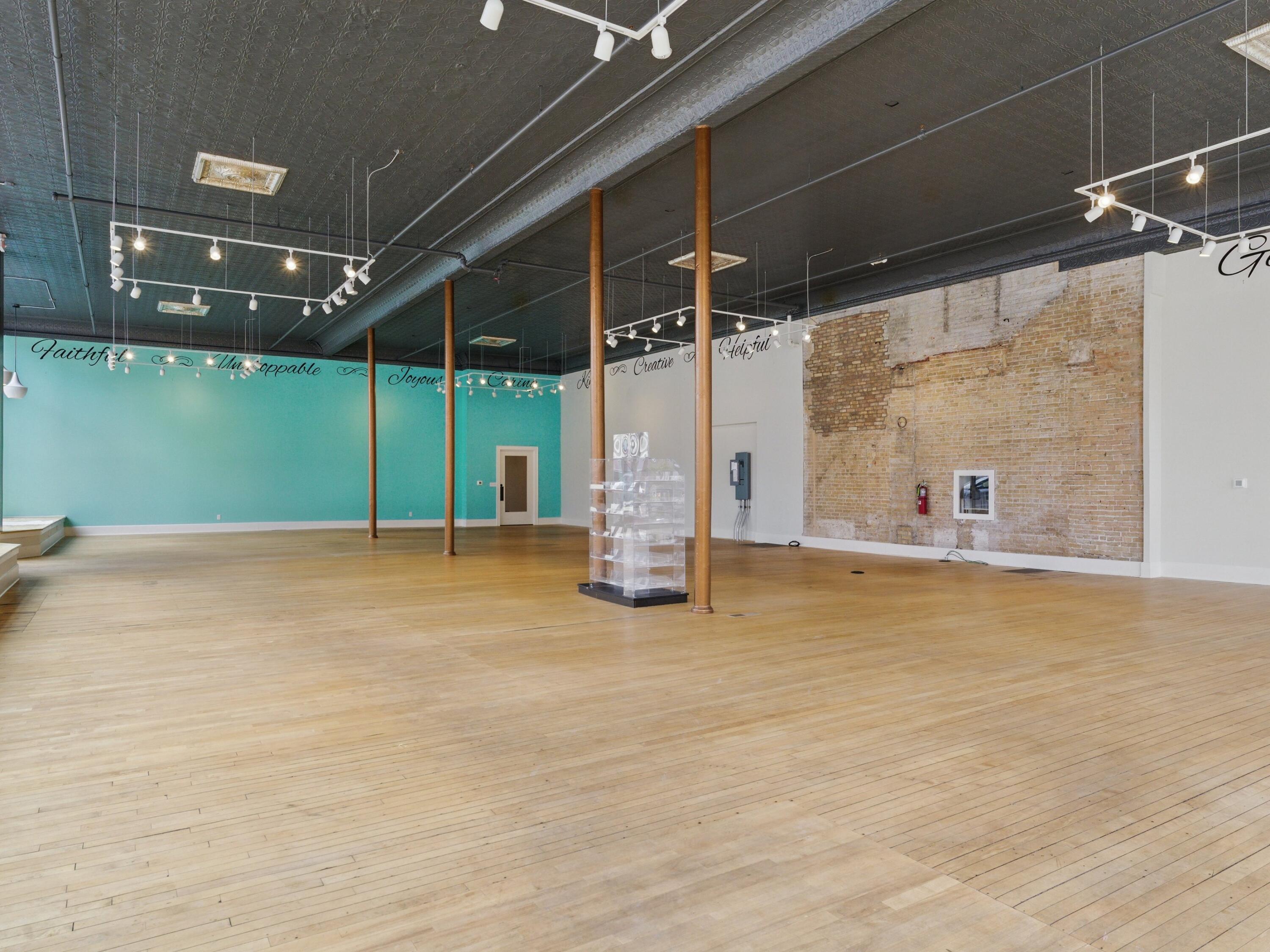 Manitowoc, Wisconsin 54220, United States, ,Residential,Active,136330