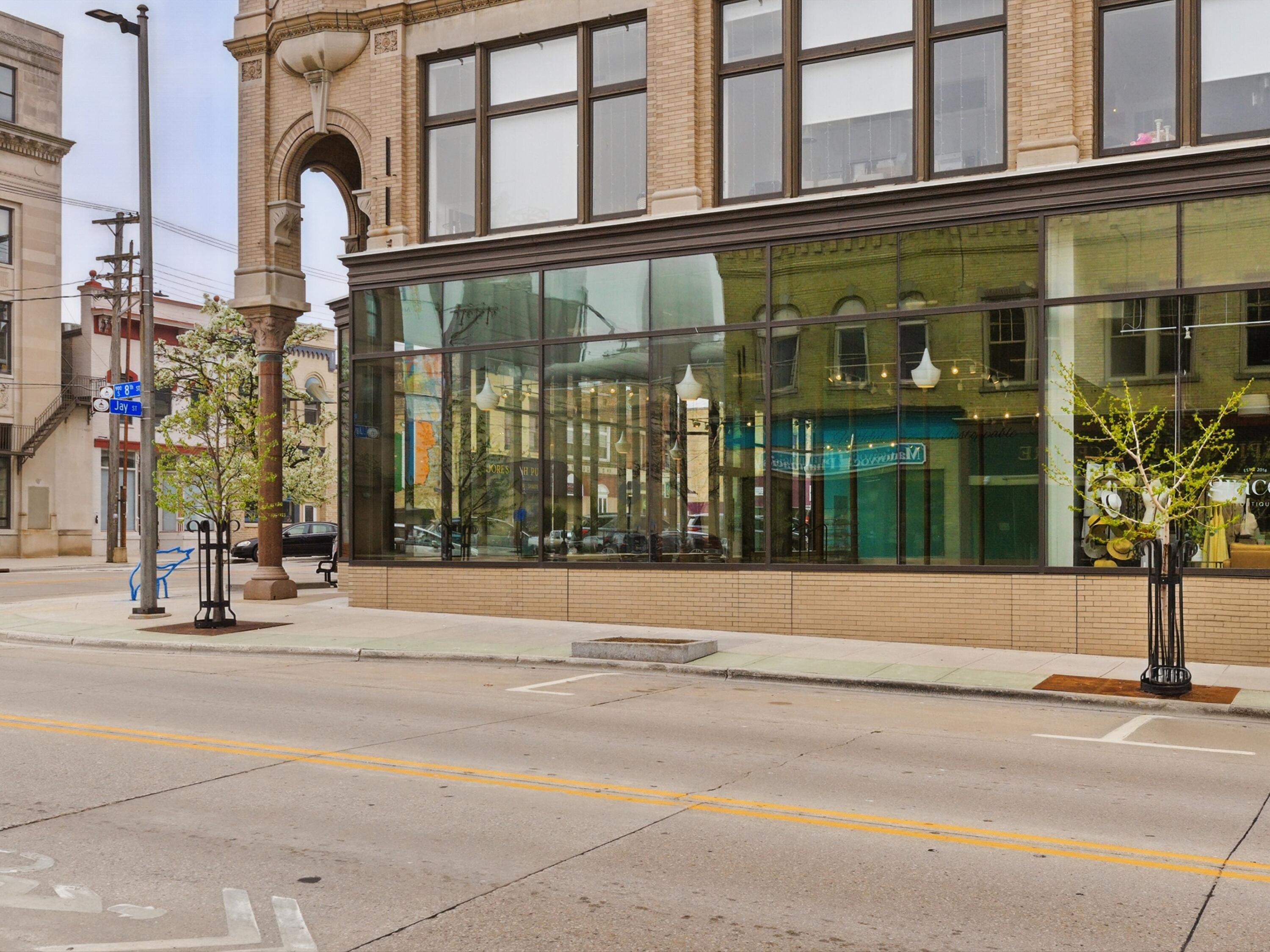 Manitowoc, Wisconsin 54220, United States, ,Residential,Active,136330