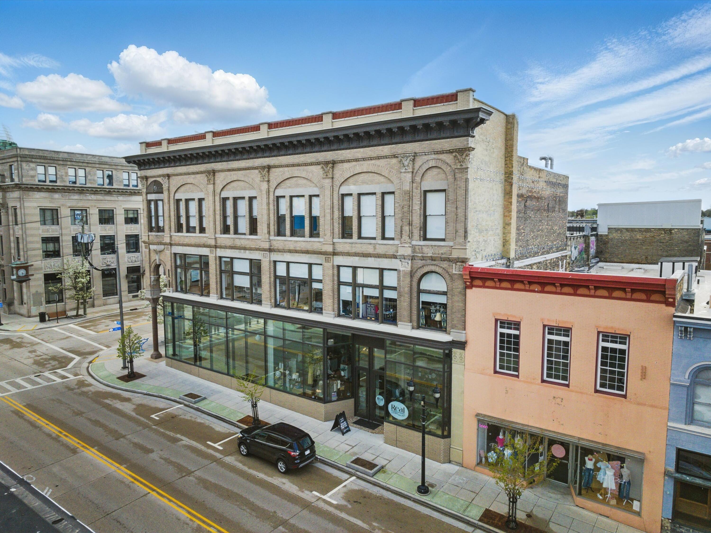 Manitowoc, Wisconsin 54220, United States, ,Residential,Active,136330