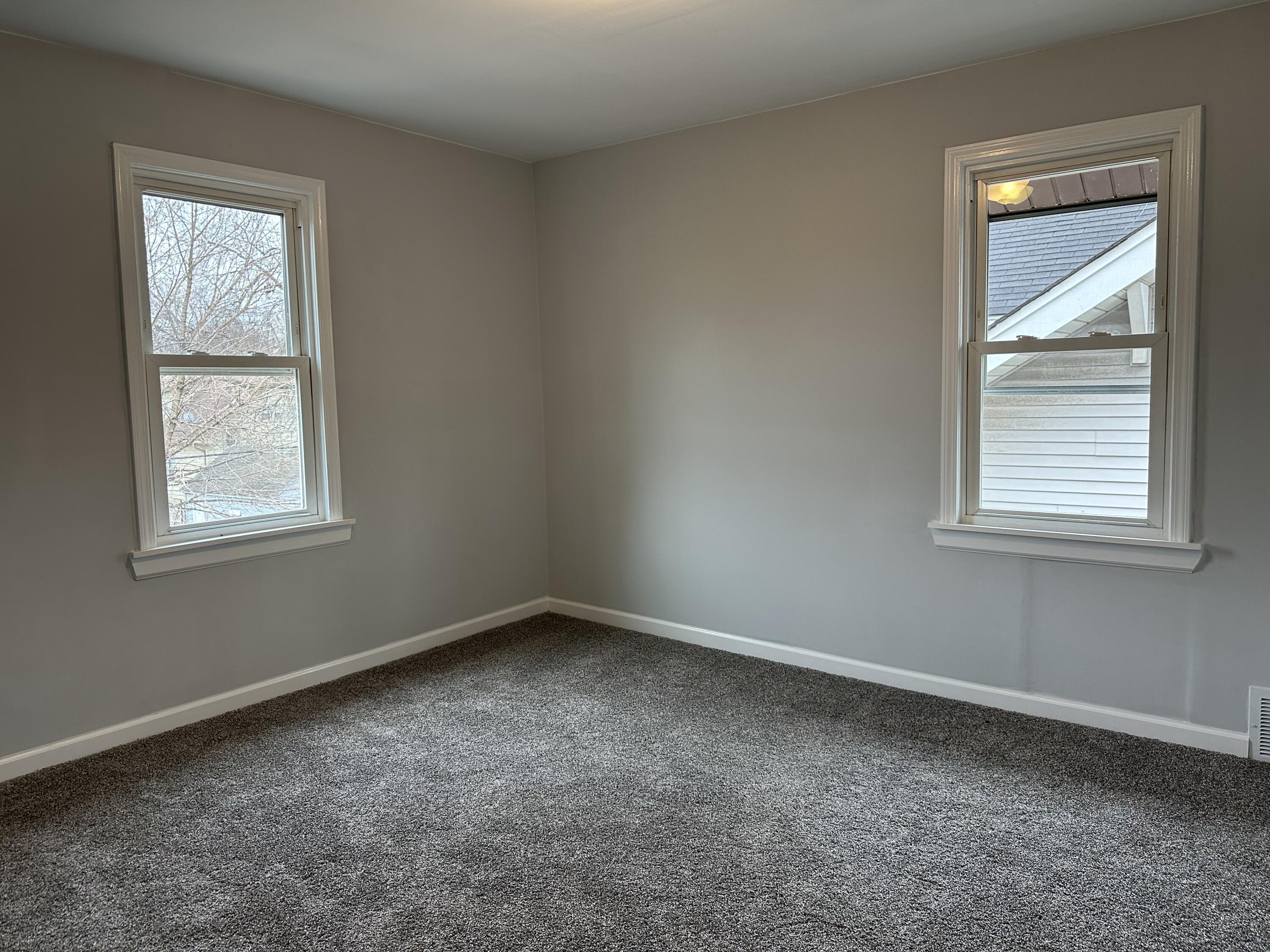 Kenosha, Wisconsin 53143, United States, 4 Bedrooms Bedrooms, ,3 BathroomsBathrooms,Residential,Active,81111