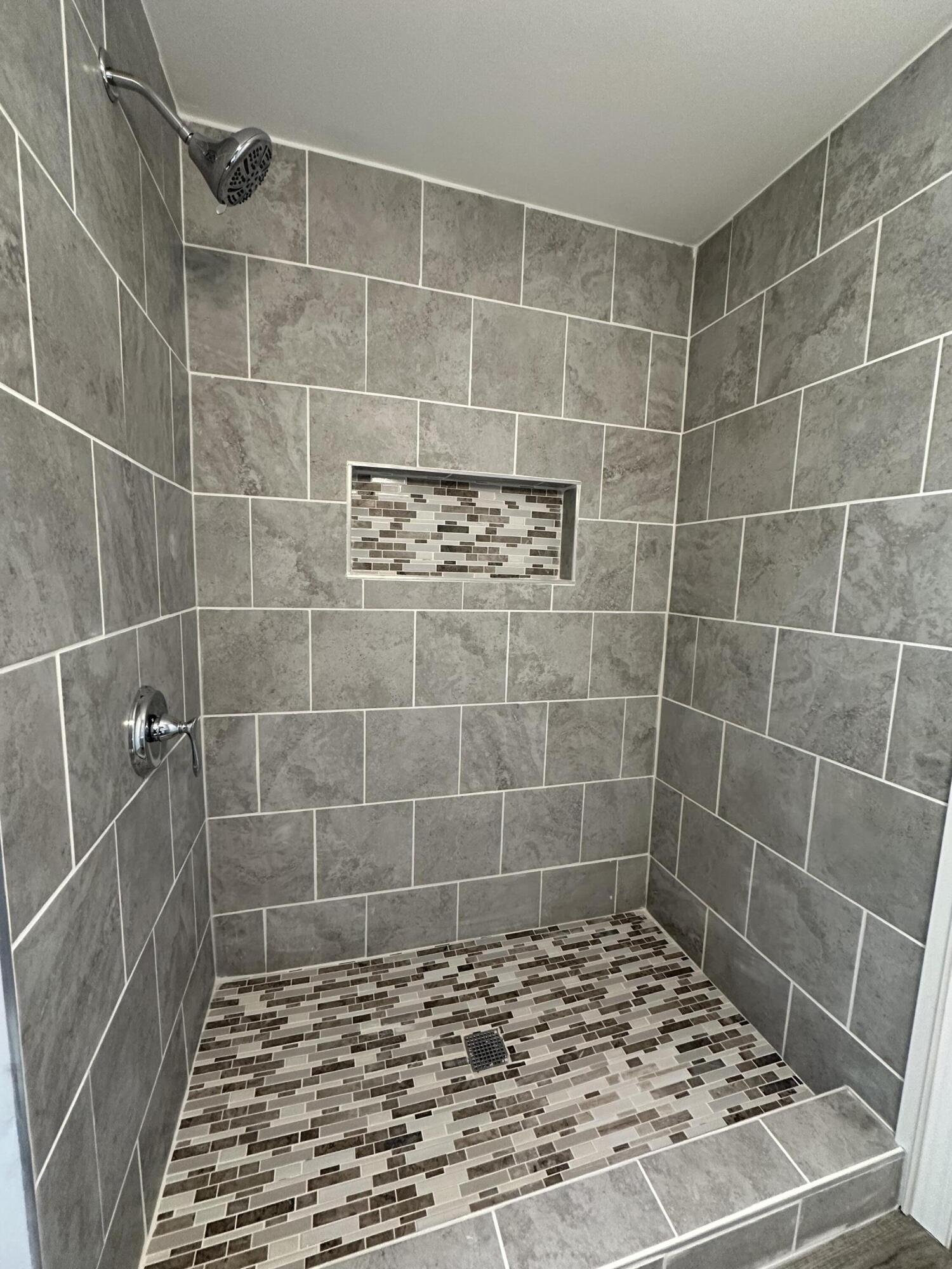 Kenosha, Wisconsin 53143, United States, 4 Bedrooms Bedrooms, ,3 BathroomsBathrooms,Residential,Active,81111