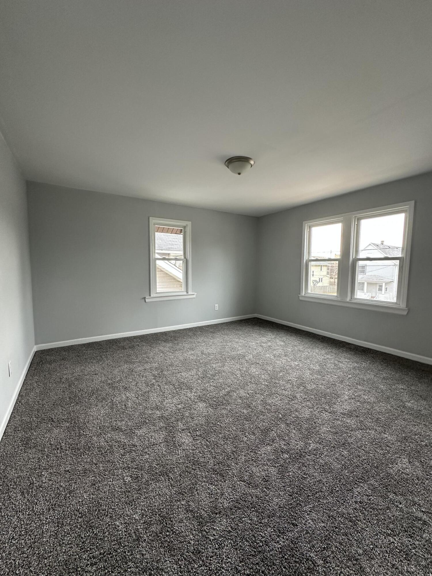 Kenosha, Wisconsin 53143, United States, 4 Bedrooms Bedrooms, ,3 BathroomsBathrooms,Residential,Active,81111