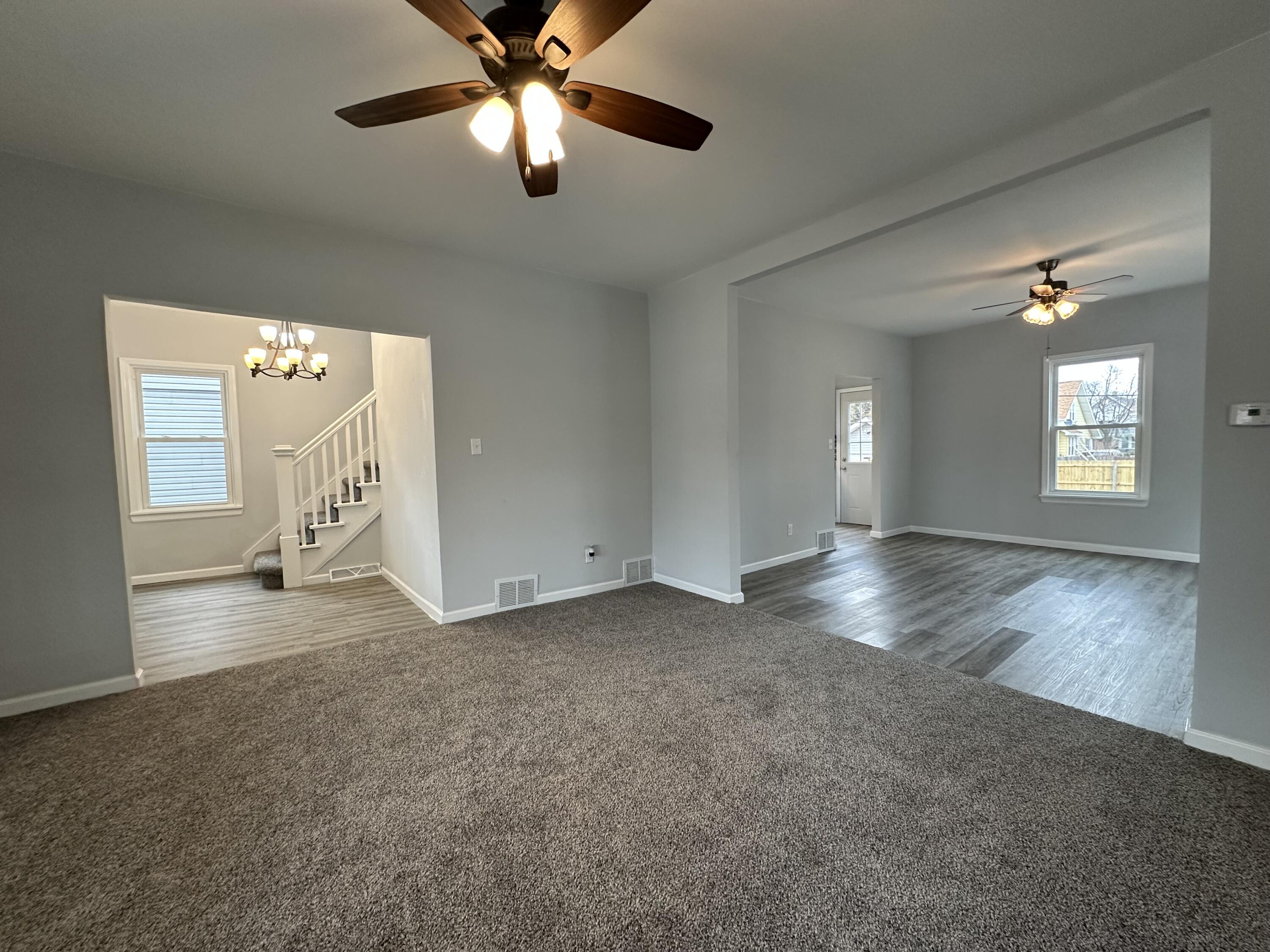 Kenosha, Wisconsin 53143, United States, 4 Bedrooms Bedrooms, ,3 BathroomsBathrooms,Residential,Active,81111